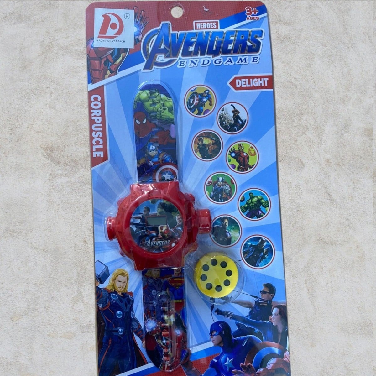 image Montre Avengers Avec Projection